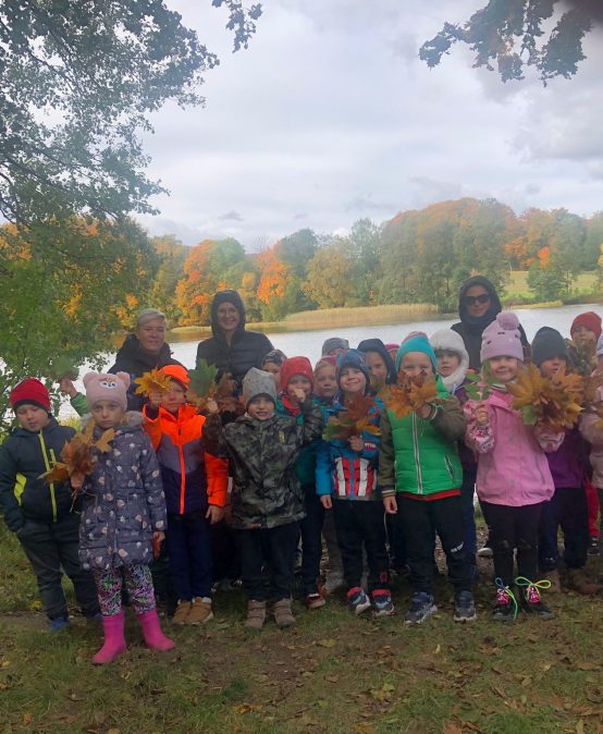 Wycieczka zerówek do Sołtysówki w Łapalicach