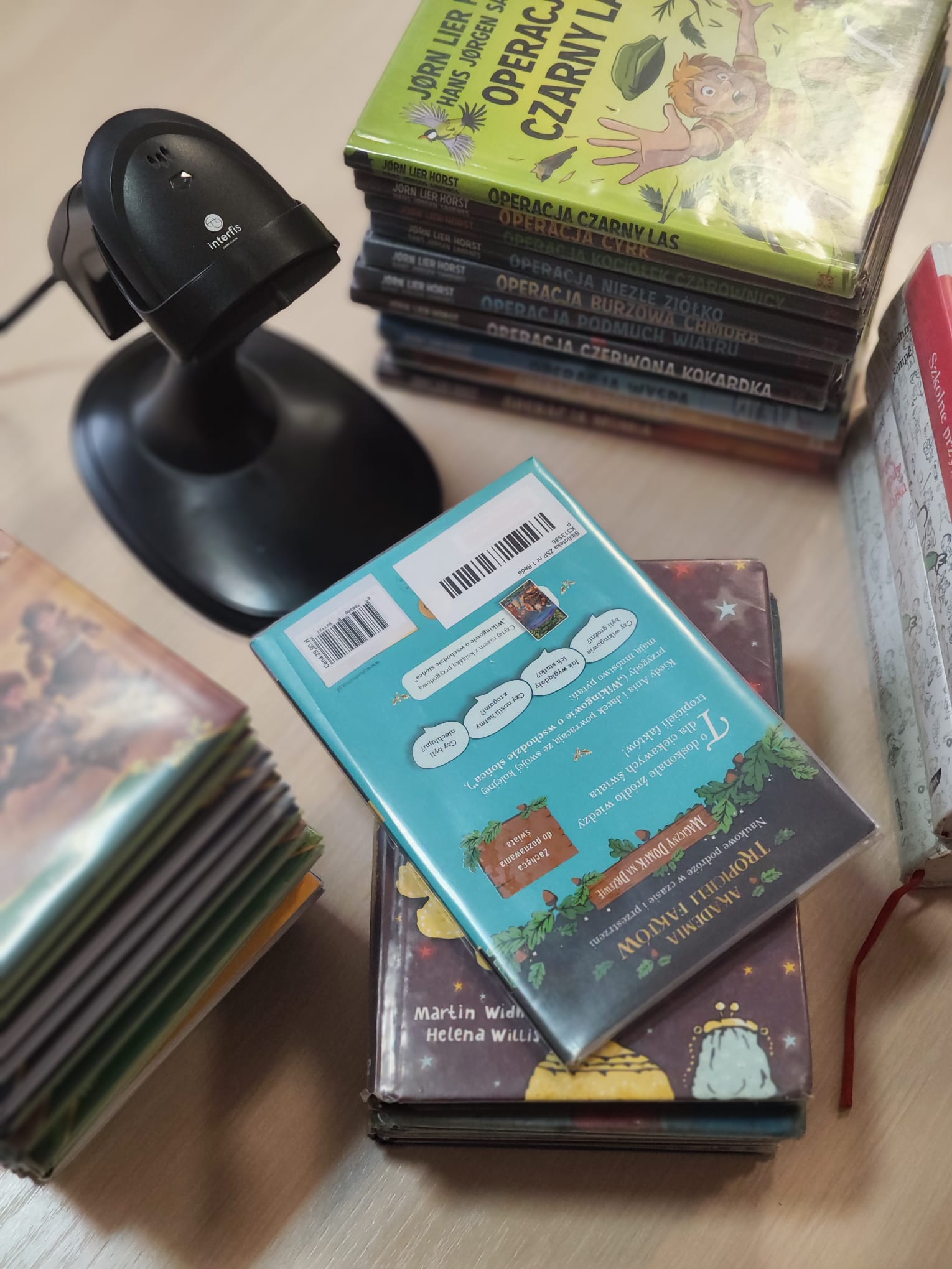 📣OGŁOSZENIE BIBLIOTEKI SZKOLNEJ📢