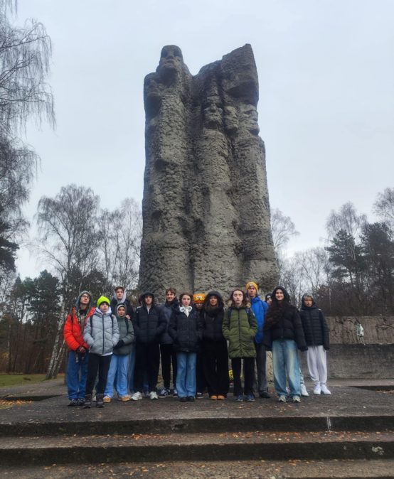 Wycieczka do Sztutowa klas 8a, 8c i 8d