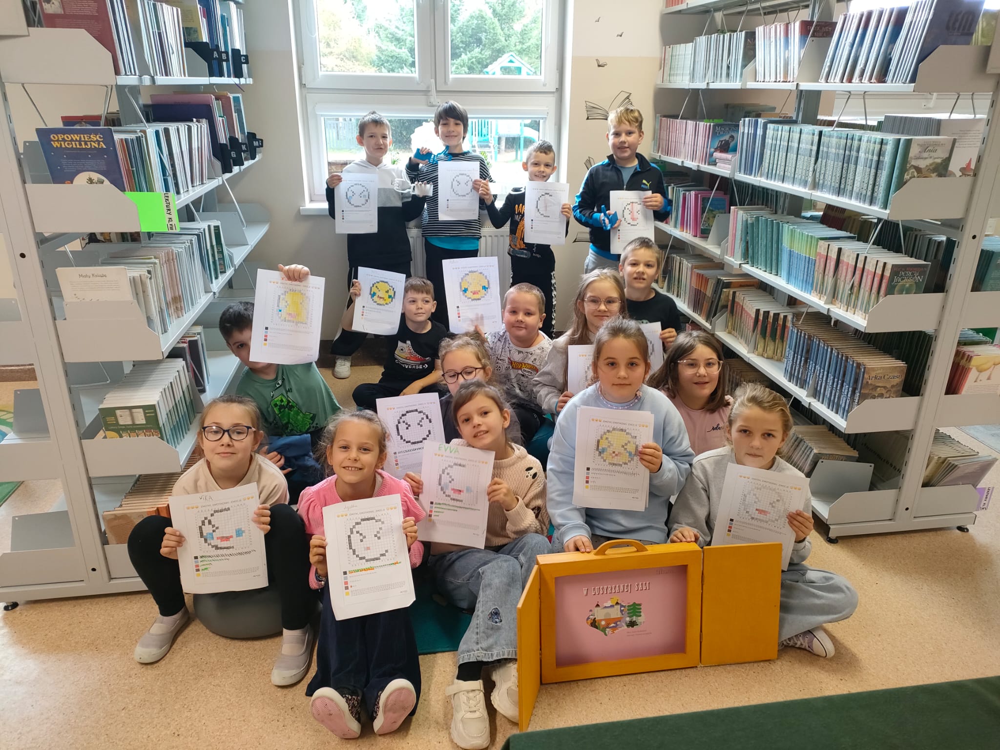 Tydzień Głośnego Czytania w Bibliotece Szkolnej Tydzień Głośnego Czytania w Bibliotece Szkolnej