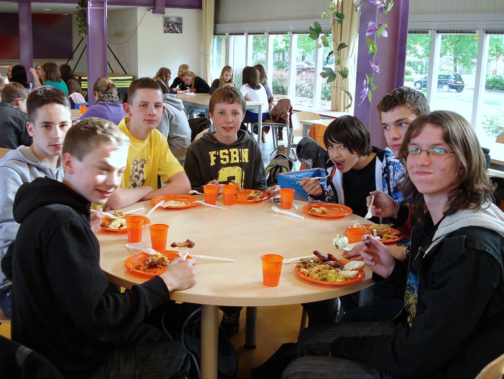 Obiad przygotowany przez holenderskie rodziny