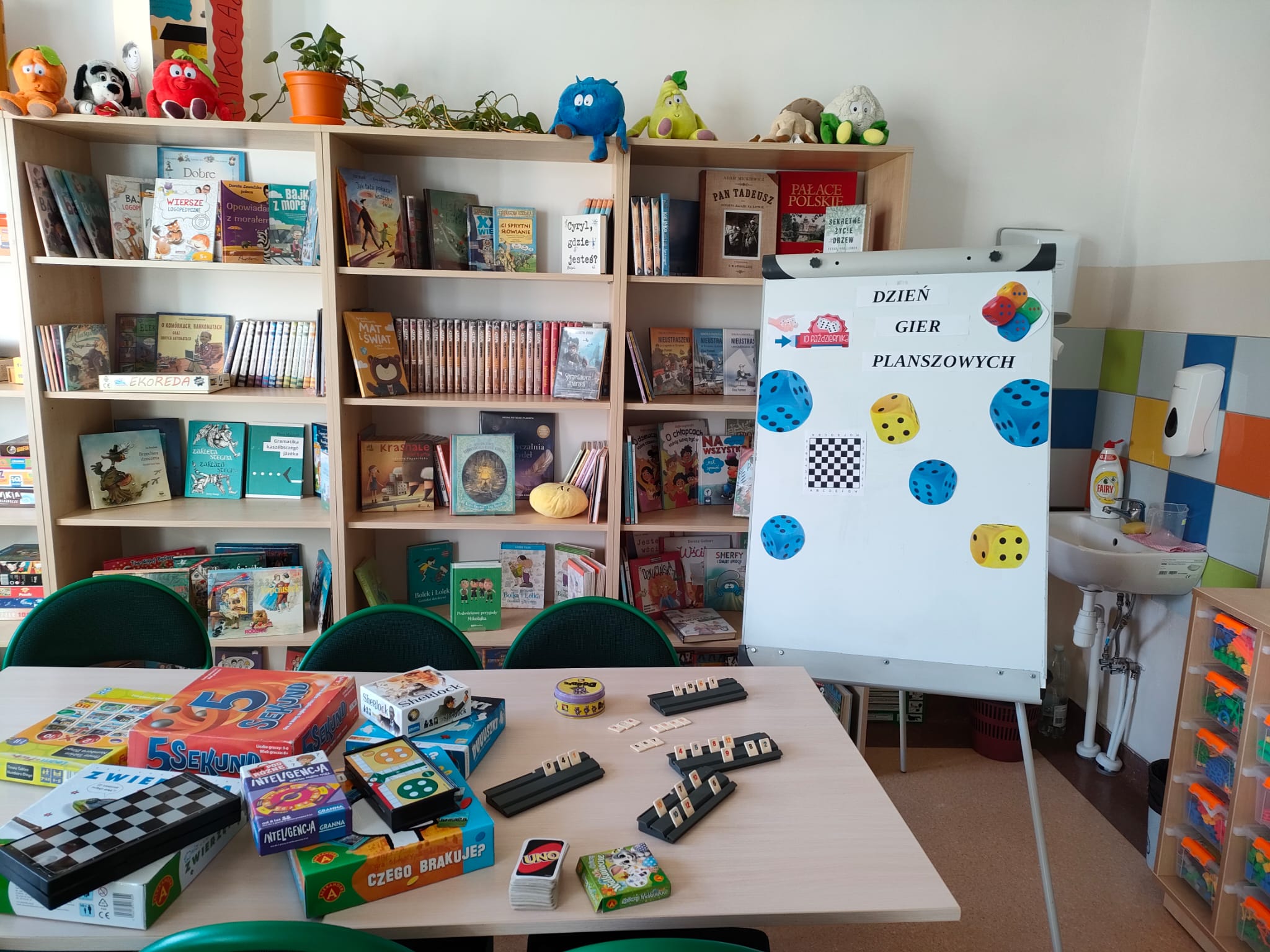 Dzień Gier Planszowych w bibliotece szkolnej Dzień Gier Planszowych w bibliotece szkolnej