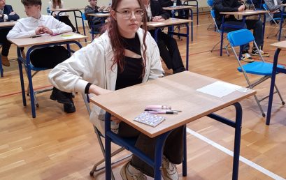 Magda Kasprzak z kl.8c finalistką Wojewódzkiego Konkursu Matematycznego