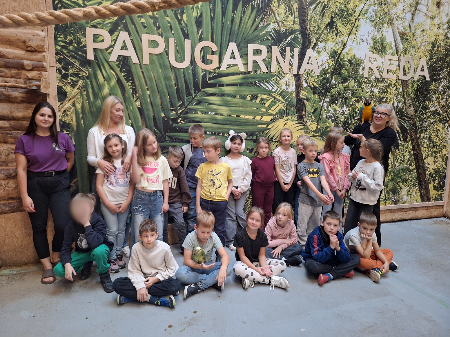 Klasa 2e, na wycieczce w Papugarni