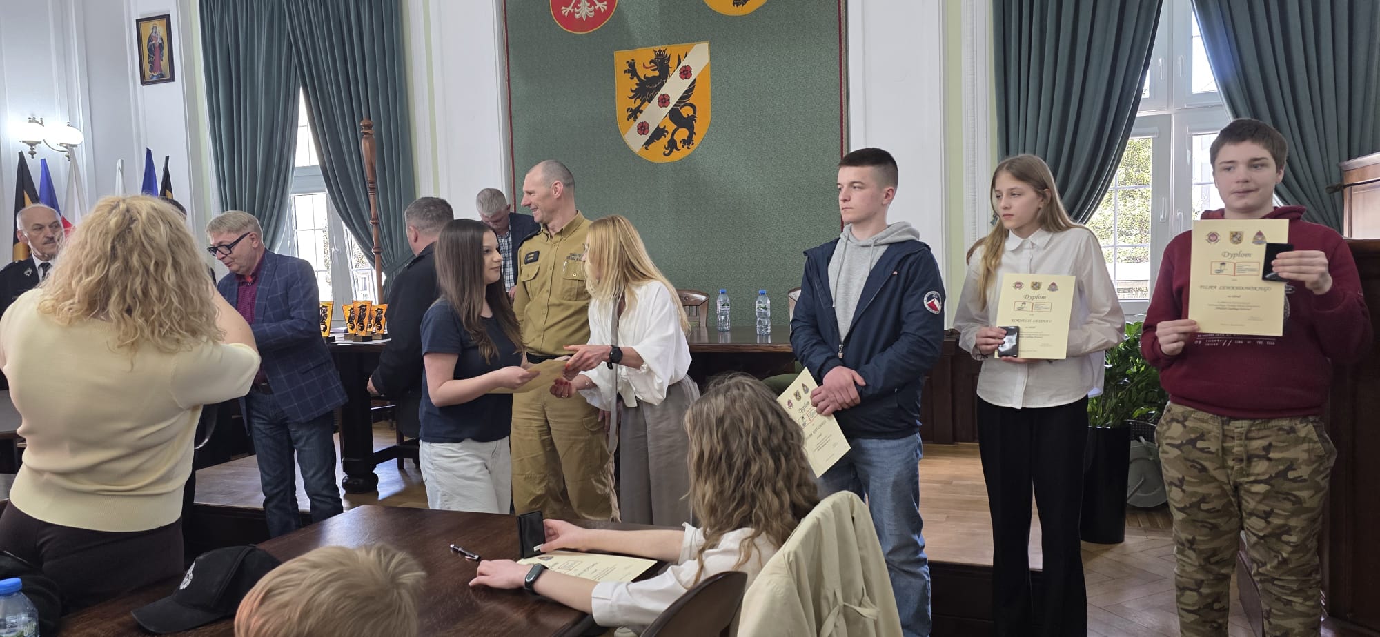 Młodzież zapobiega pożarom