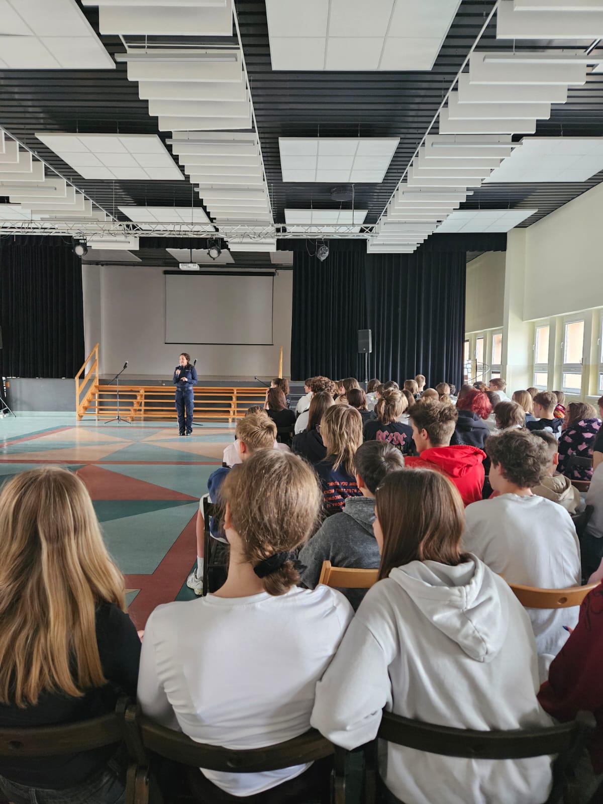 Spotkanie profilaktyczno-edukacyjne z funkcjonariuszem Policji 04.05.2026 r.