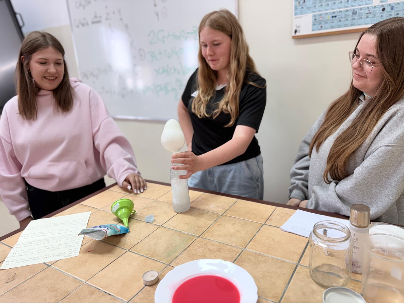 Konkurs na Doświadczenie Fizyczne i Chemiczne